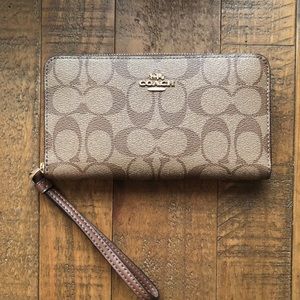 Coach Large Phone Wallet in Signature Canvas
